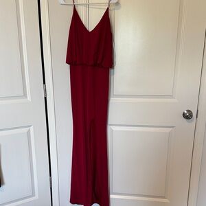 Sleeveless V-Neck Maxi Dress in Deep Berry